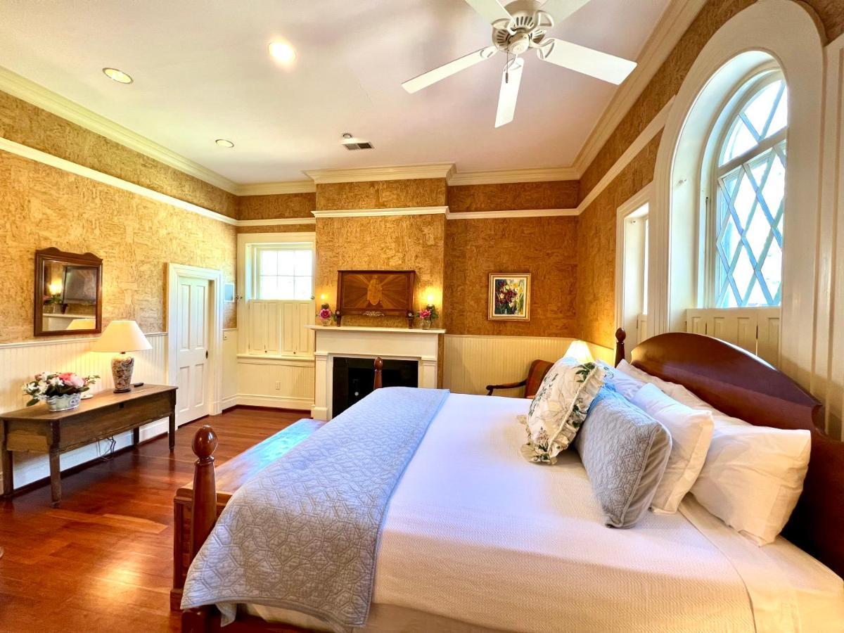 Stonegate Hotel Lexington Quarto foto